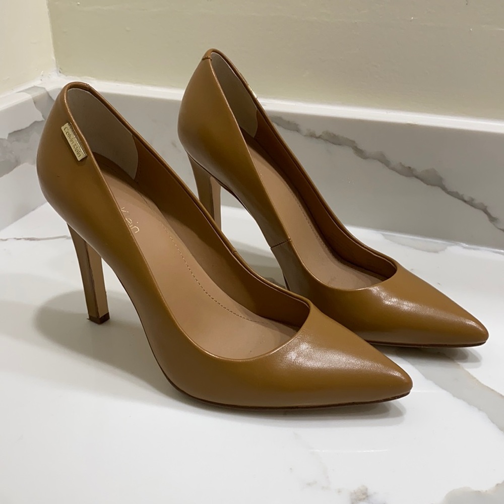 Calvin Klein pumps